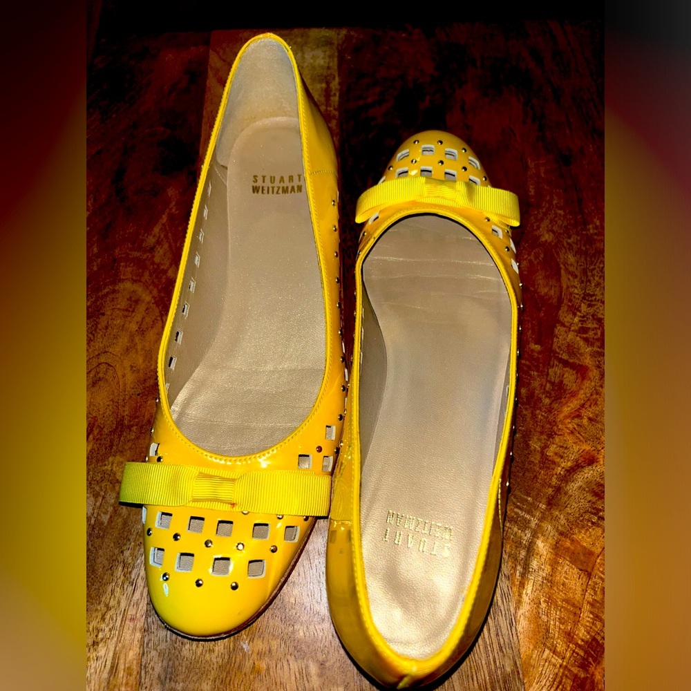 🎉🎉 HOST PICK 🎉🎉 EUC STUART WEITZMAN LOAFERS SZ 8
